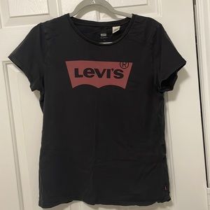 Levis Tshirt